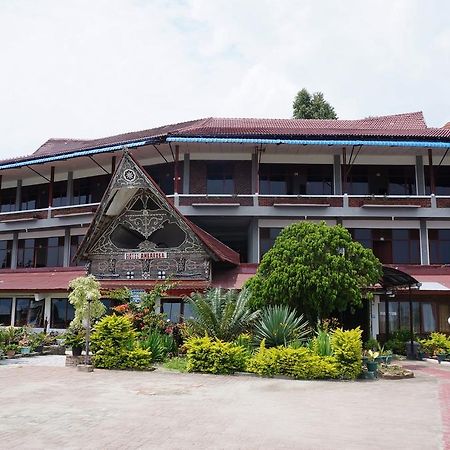 Ambaroba Resort Hotel Tuk Tuk Luaran gambar