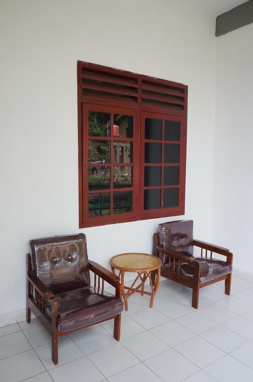 Ambaroba Resort Hotel Tuk Tuk Bilik gambar